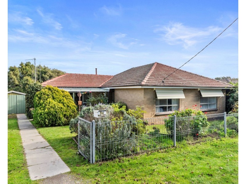 13 Cambridge Crescent, White Hills VIC 3550