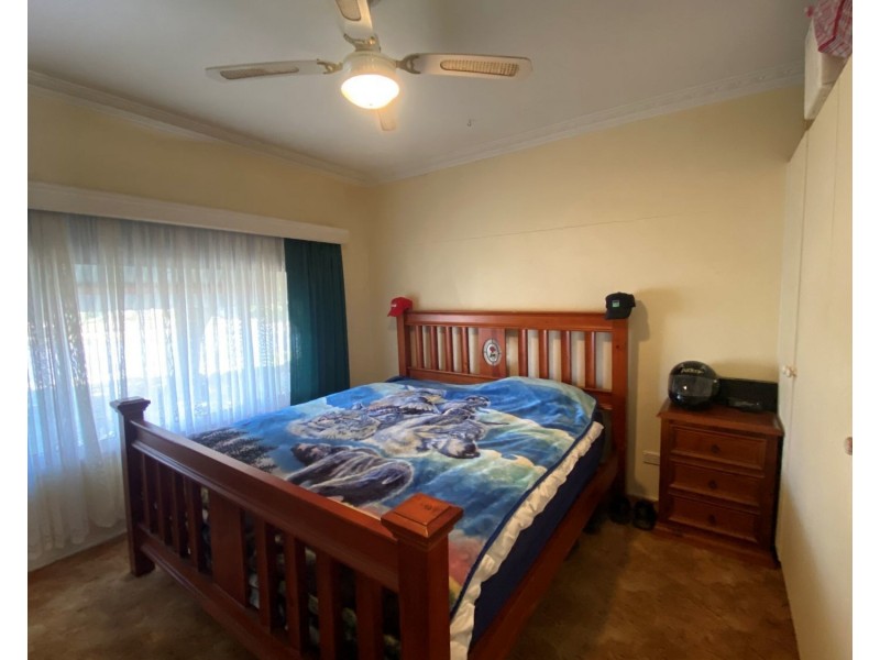3 Thomas Street, Kangaroo Flat VIC 3555