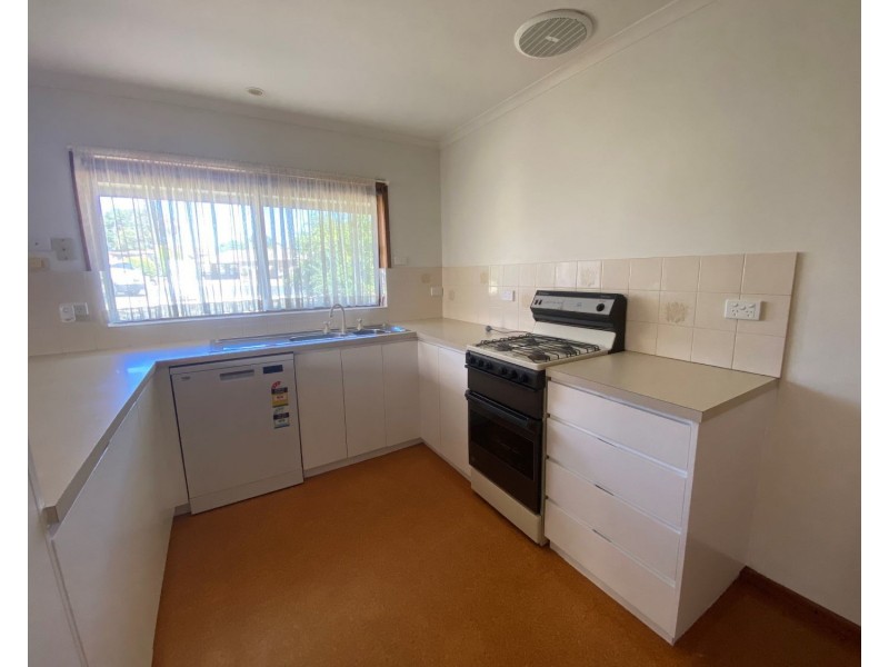 4 Lambruk Court, Kennington VIC 3550