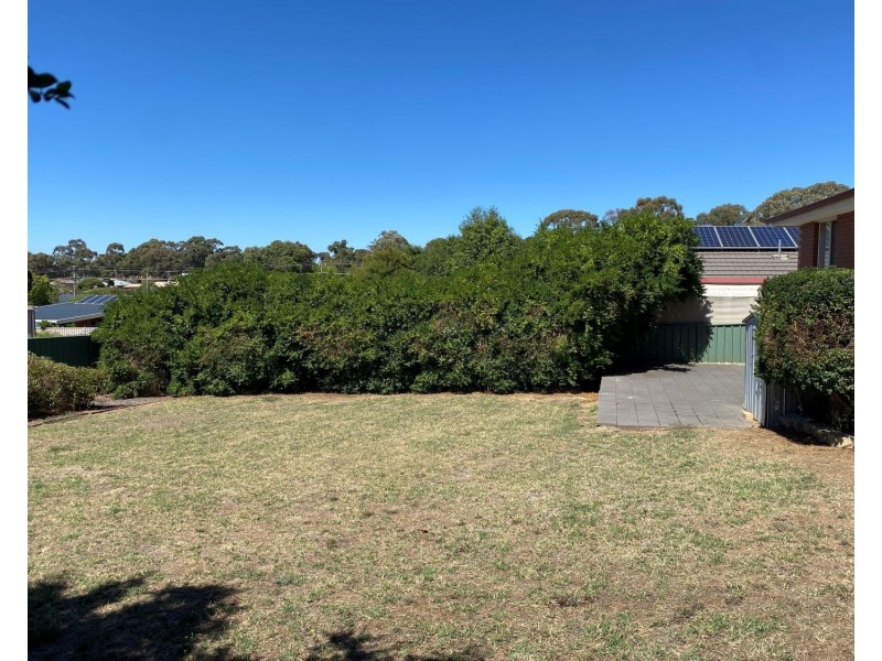 6 Balmoral Drive, Golden Square VIC 3555