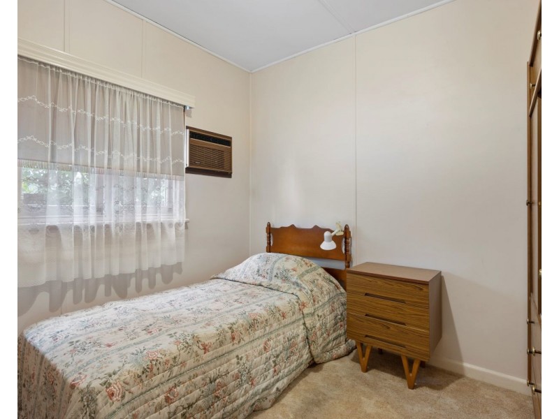 32 Quick Street, Long Gully VIC 3550