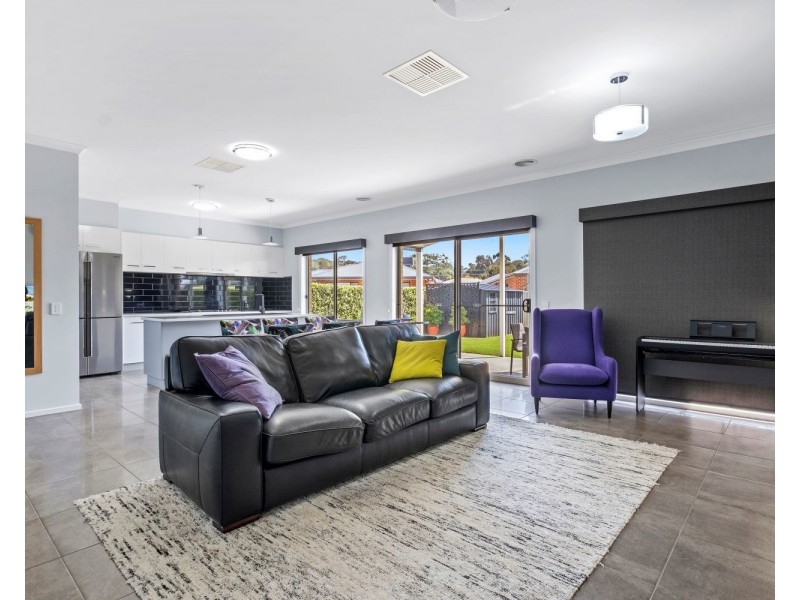 4 Forbes Court, North Bendigo VIC 3550