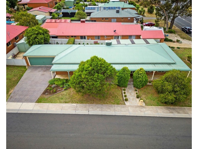 118 Norelle Crescent, Golden Square VIC 3555