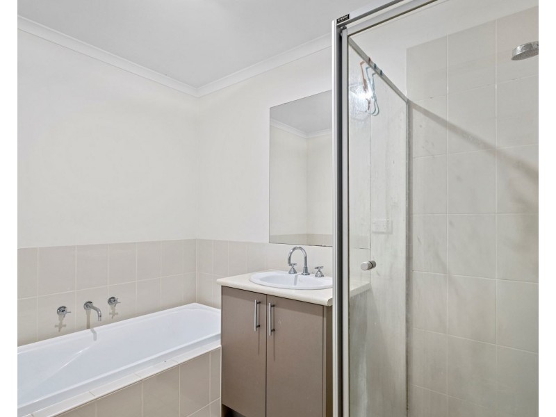 4/107 St Killian Street, White Hills VIC 3550