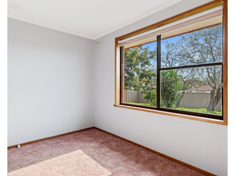 5 Graemar Court, Kangaroo Flat VIC 3555