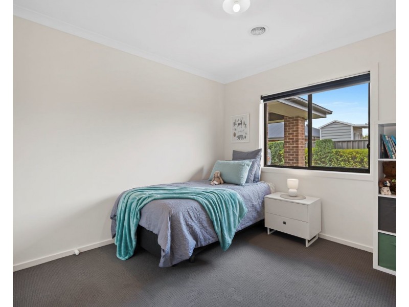 17 Hyatt Road, Huntly VIC 3551