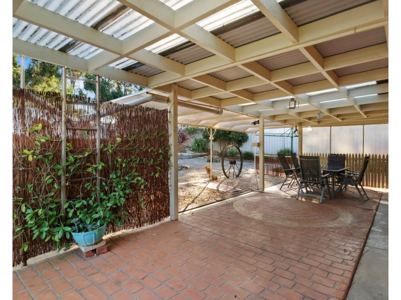 19 Lukin Crescent, Kangaroo Flat VIC 3555