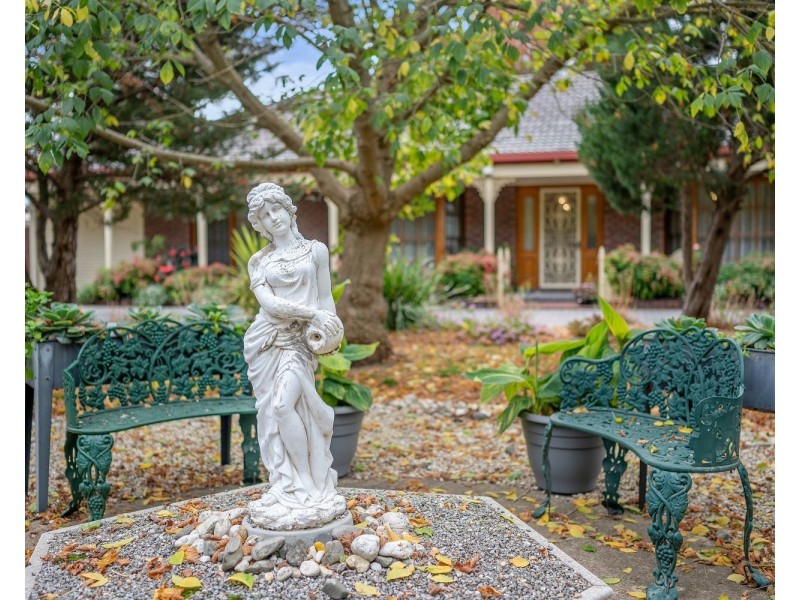 75 -77 Jobs Gully Road, Eaglehawk VIC 3556