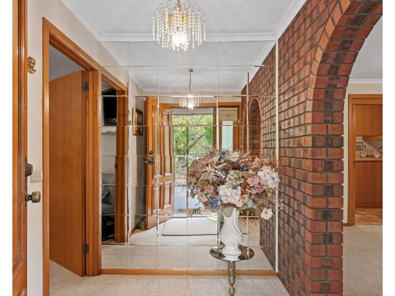 75 -77 Jobs Gully Road, Eaglehawk VIC 3556