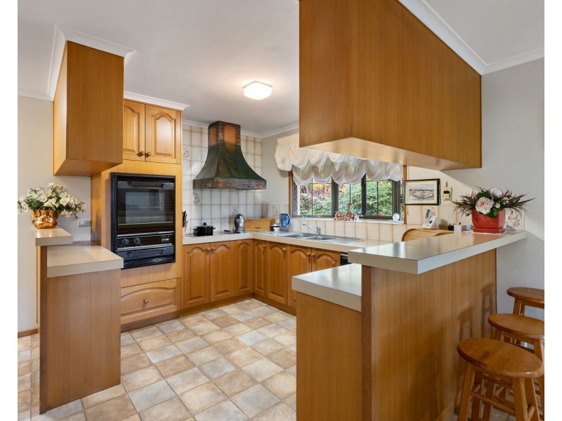 75 -77 Jobs Gully Road, Eaglehawk VIC 3556