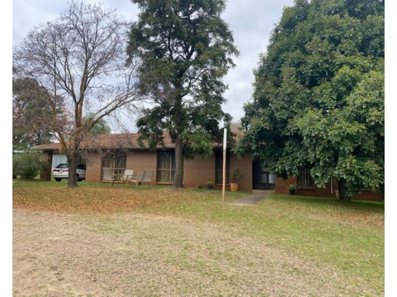 393 Crusoe Road, Lockwood VIC 3551