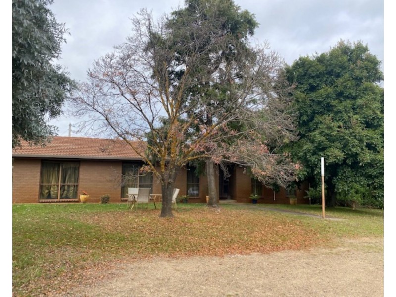 393 Crusoe Road, Lockwood VIC 3551