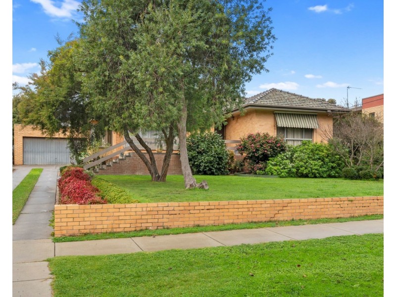 160 Retreat Road, Spring Gully VIC 3550