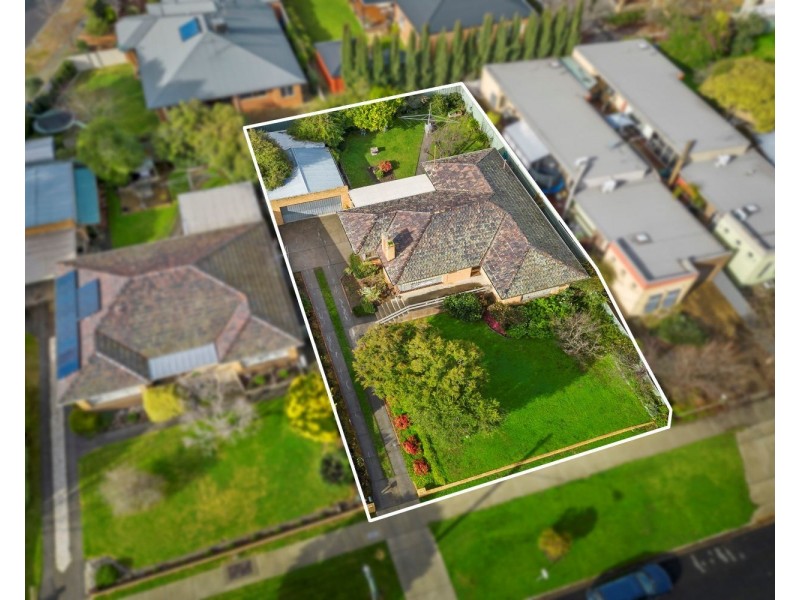 160 Retreat Road, Spring Gully VIC 3550