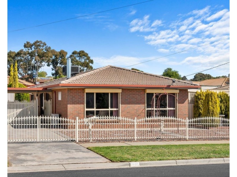 46 Bright Street, California Gully VIC 3556