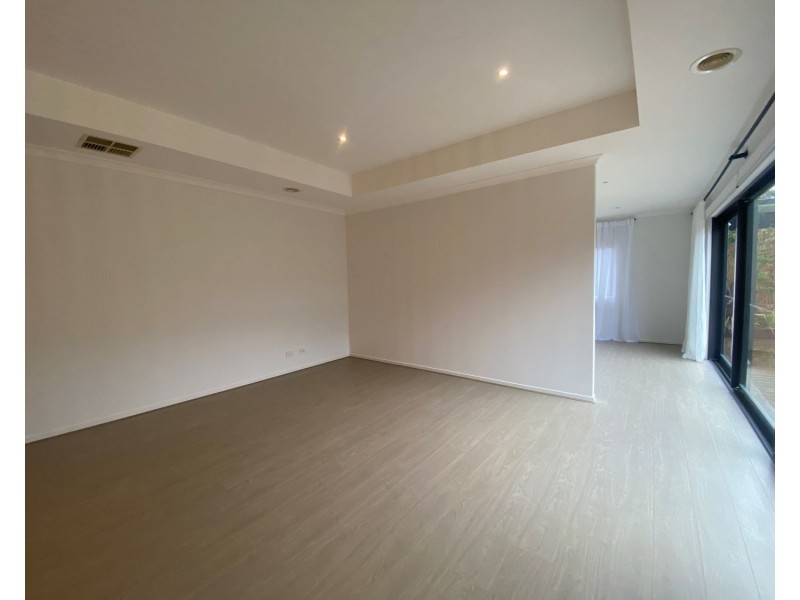 7 Mceniry Way, Strathfieldsaye VIC 3551