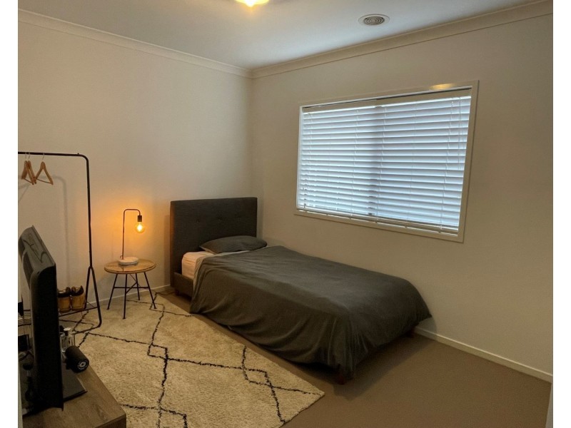 7 Mceniry Way, Strathfieldsaye VIC 3551