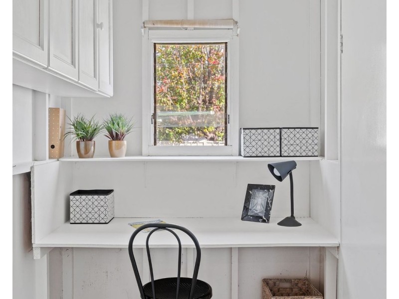 50 Montgomery Crescent, White Hills VIC 3550