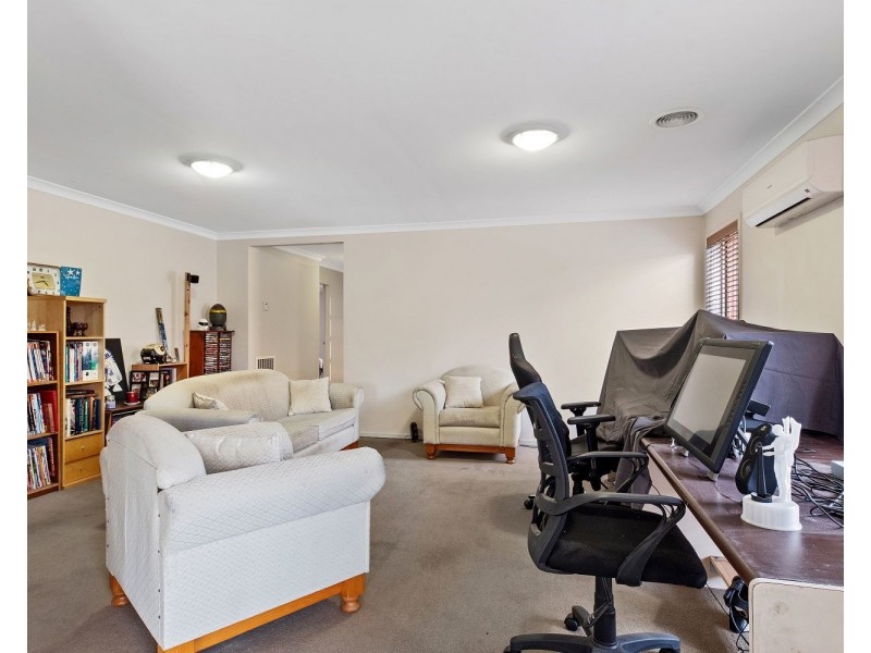 4 Pamela Avenue, Jackass Flat VIC 3556