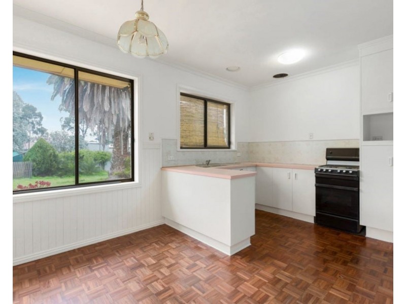 18 Kookaburra Avenue, North Bendigo VIC 3550