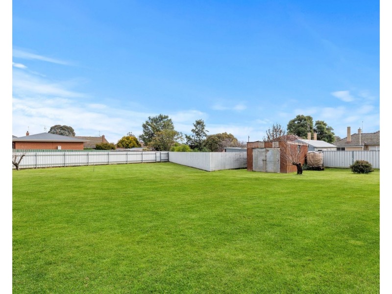 12 Ewing Court, Flora Hill VIC 3550