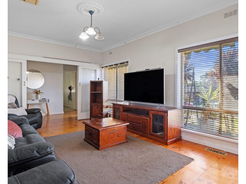 1 Tariff Street, Eaglehawk VIC 3556
