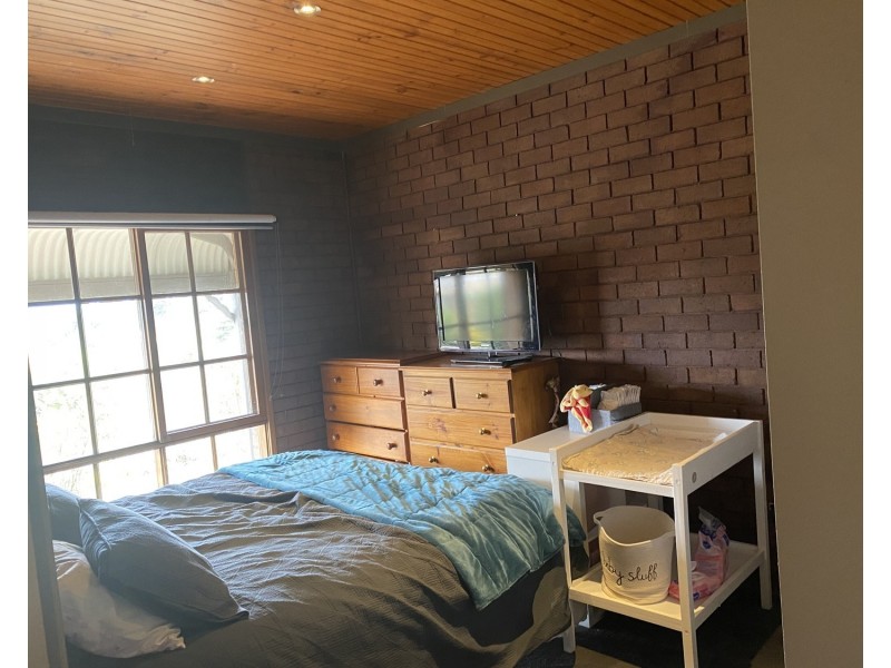 13 Balmoral Drive, Golden Square VIC 3555