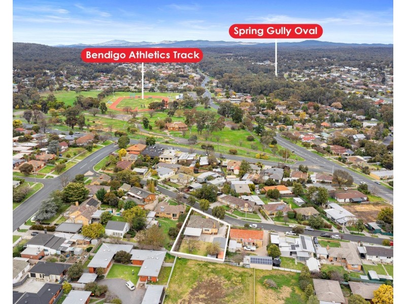 9 Leonard Avenue, Flora Hill VIC 3550