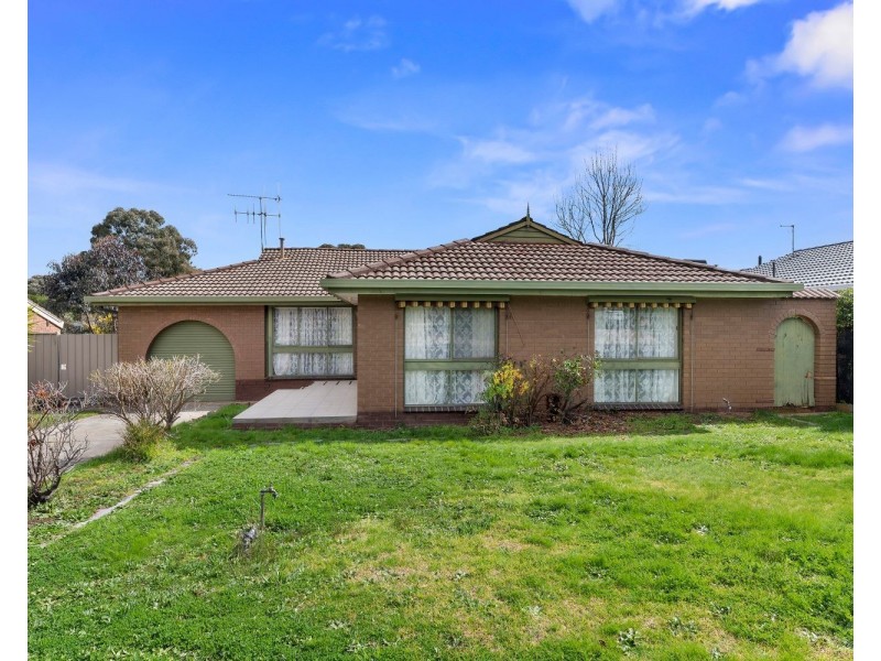 23 Cheriton Drive, Strathdale VIC 3550