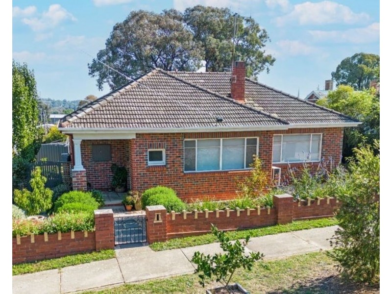 60 Horace Street, Quarry Hill VIC 3550