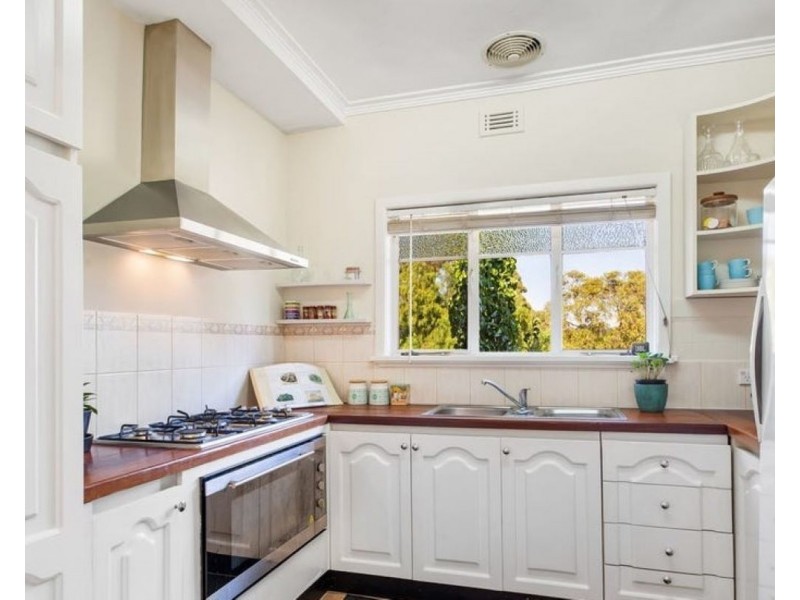 60 Horace Street, Quarry Hill VIC 3550