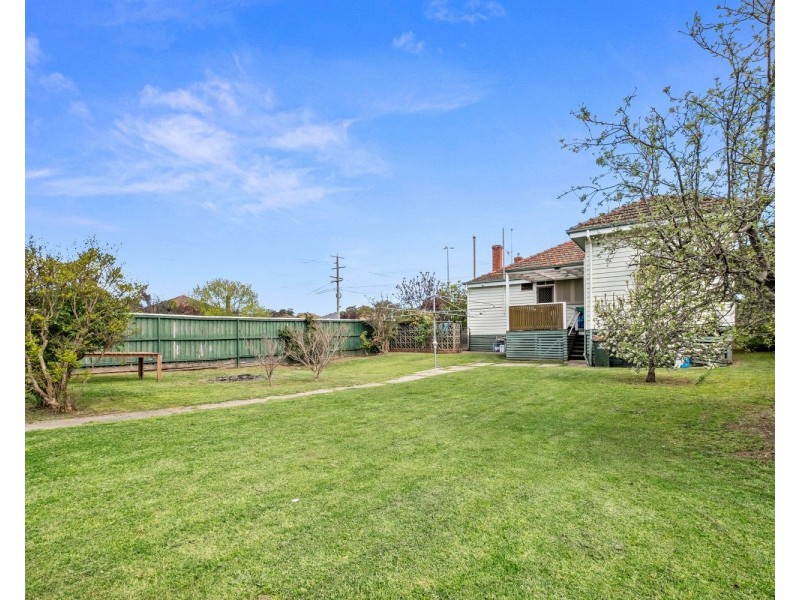 19 Keck Street, Flora Hill VIC 3550