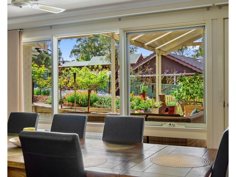 74 Lawson Street, Spring Gully VIC 3550