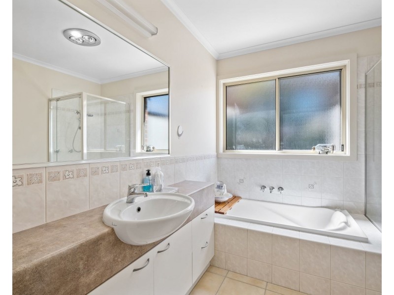 17 Hyde Street, East Bendigo VIC 3550