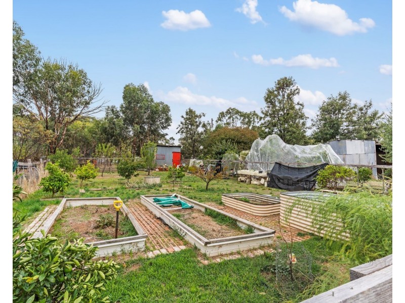 4 Tarah Lane, Lockwood VIC 3551