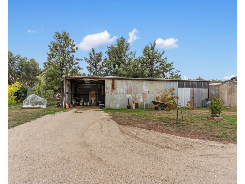 4 Tarah Lane, Lockwood VIC 3551