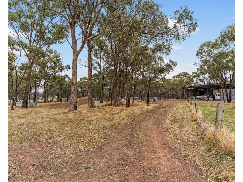 4 Tarah Lane, Lockwood VIC 3551