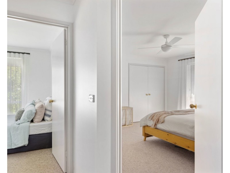 Unit 2/12 Sunset Boulevard, Spring Gully VIC 3550
