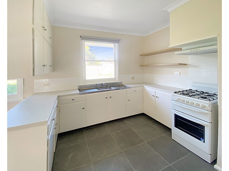 42 Keck Street, Flora Hill VIC 3550