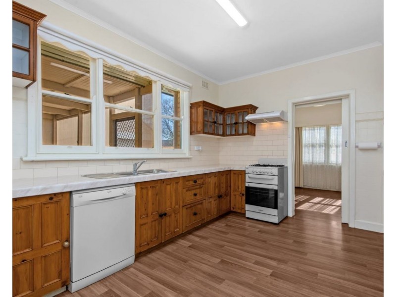 164 Mackenzie Street West Street, Golden Square VIC 3555
