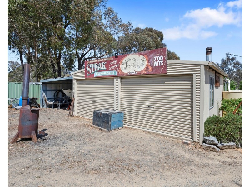 15  Daffodil Lane, Ravenswood VIC 3453