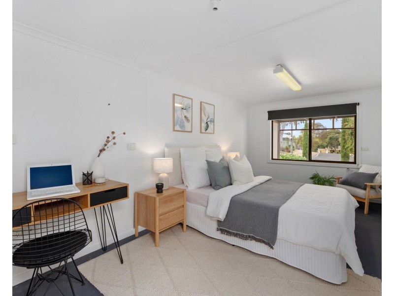 23 Grant Street, Long Gully VIC 3550