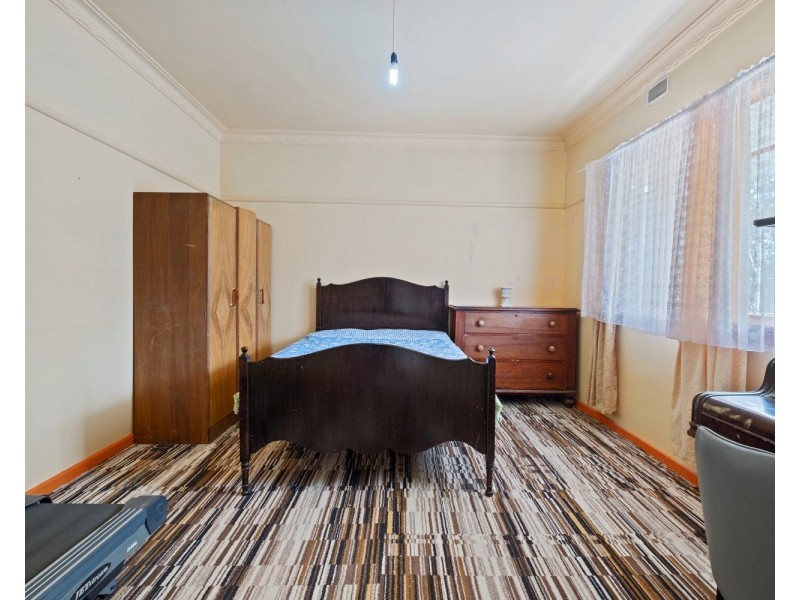 14 Towers Street, Flora Hill VIC 3550