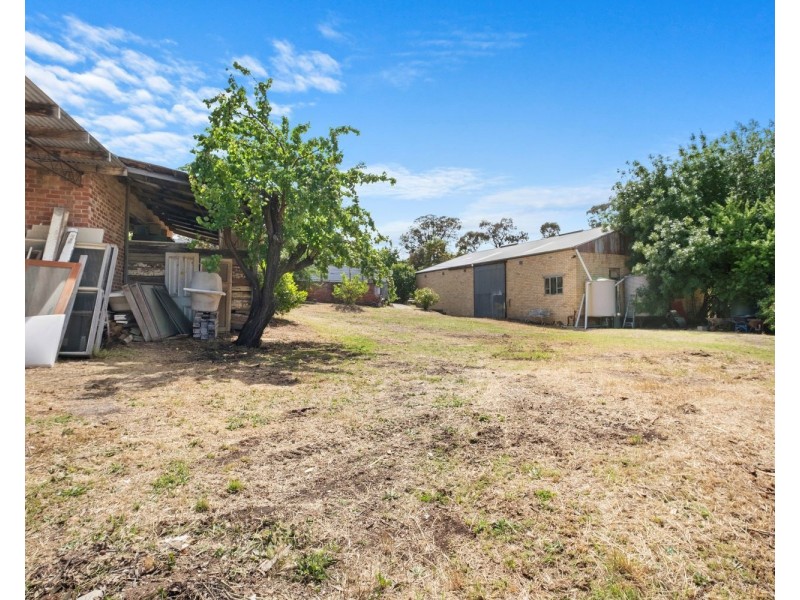 14 Towers Street, Flora Hill VIC 3550