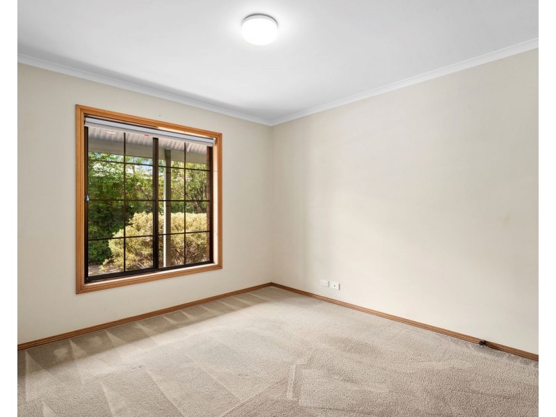 2/21 Michael Street, Kennington VIC 3550