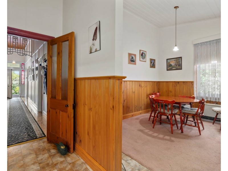 205  Eaglehawk Road, Long Gully VIC 3550