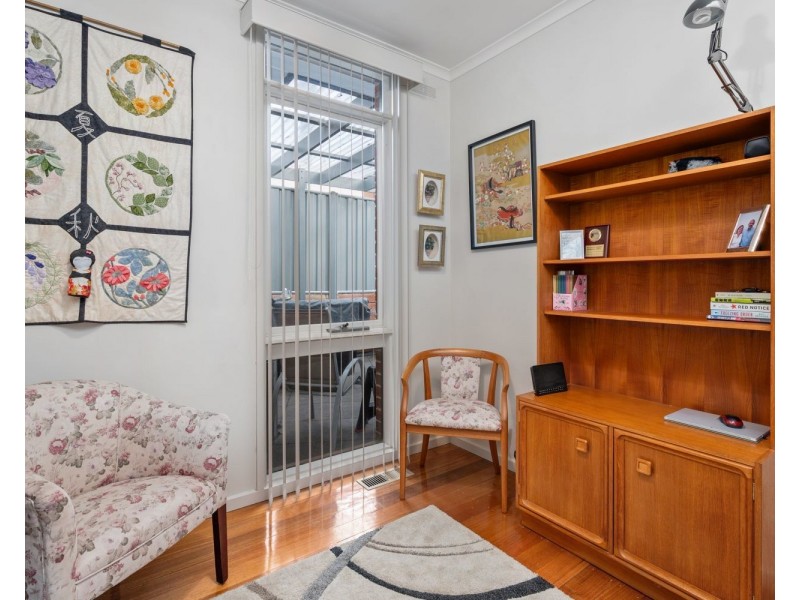 6 McIvor Court, Kennington VIC 3550