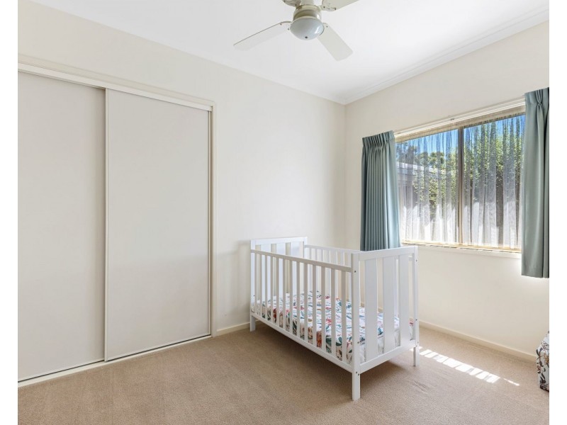 99 Morrison Street, Kangaroo Flat VIC 3555