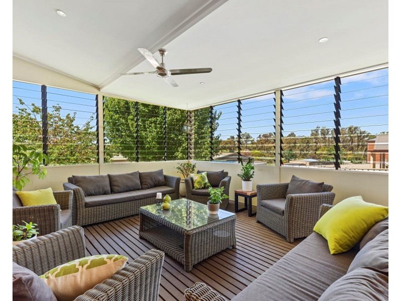 99 Morrison Street, Kangaroo Flat VIC 3555