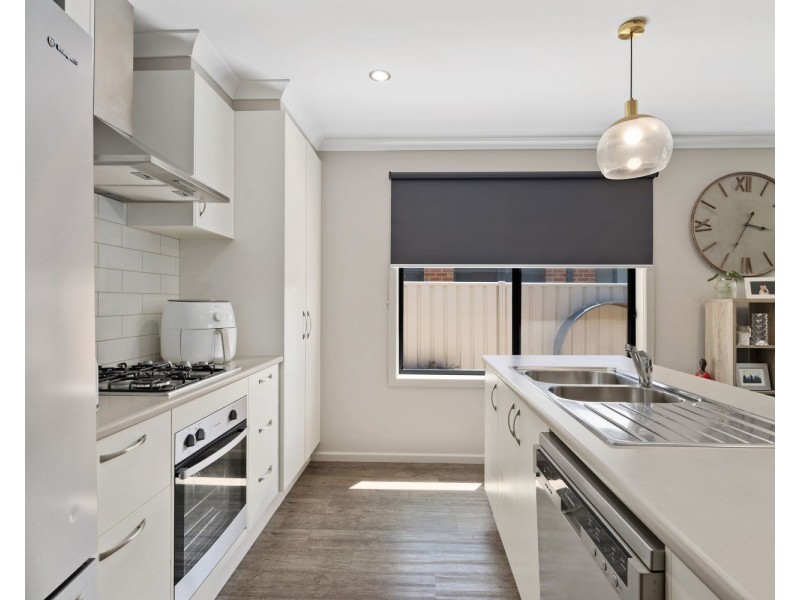 13 Wattle Court, Epsom VIC 3551